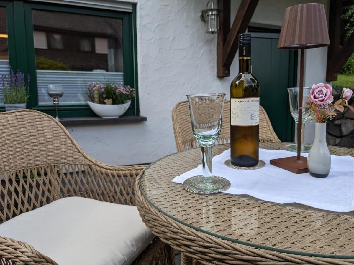 Ferienwohnung Am Waldweg Kaisersesch Exterior foto
